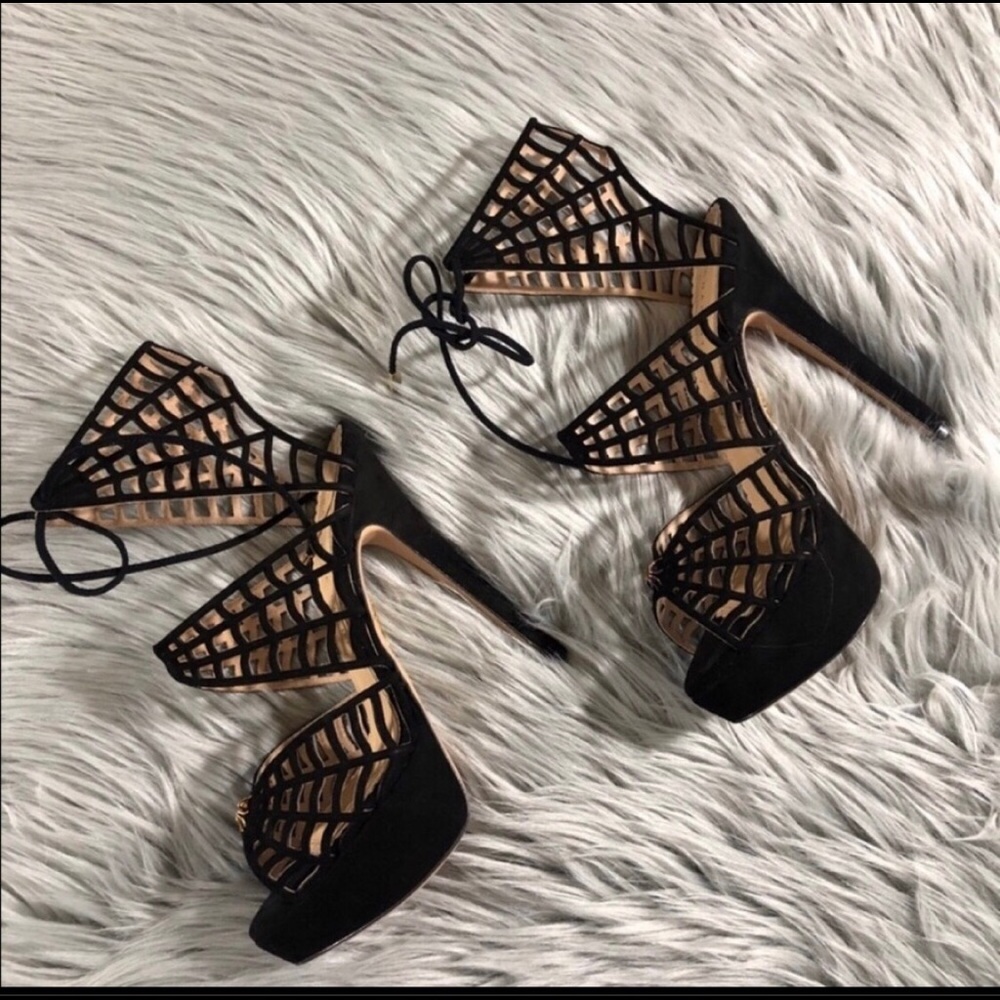 🕷CHARLOTTE OLYMPIA 🕷 - Picture 5 of 9